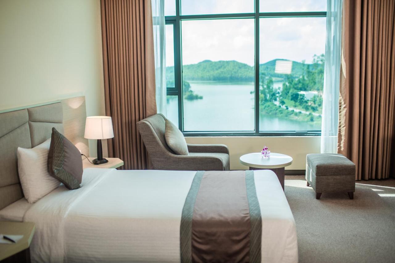 Muong Thanh Luxury Dien Lam Hotel Dien Chau Bagian luar foto