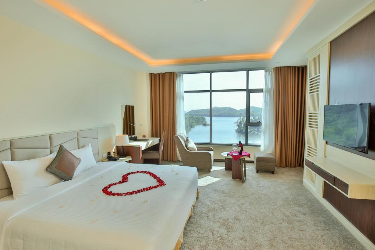 Muong Thanh Luxury Dien Lam Hotel Dien Chau Bagian luar foto